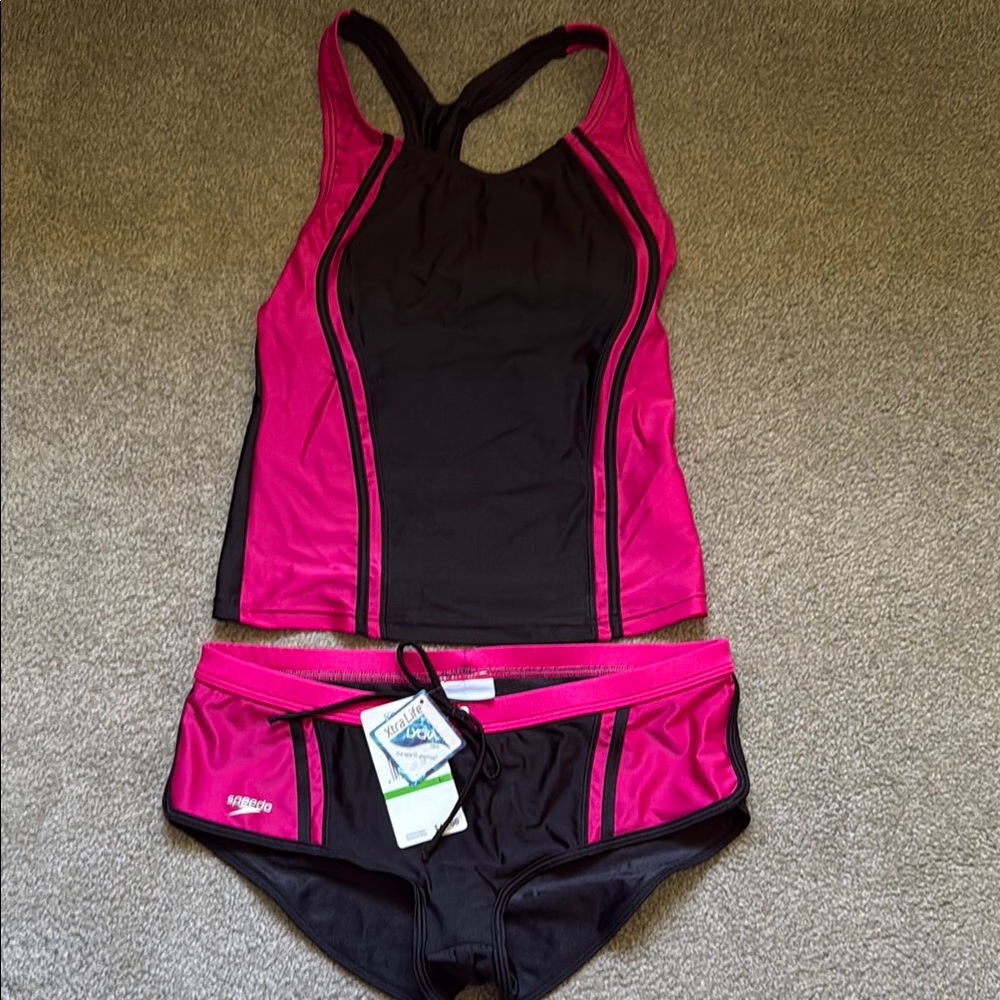 NWT Speedo Women's Pink and Black Swim Set